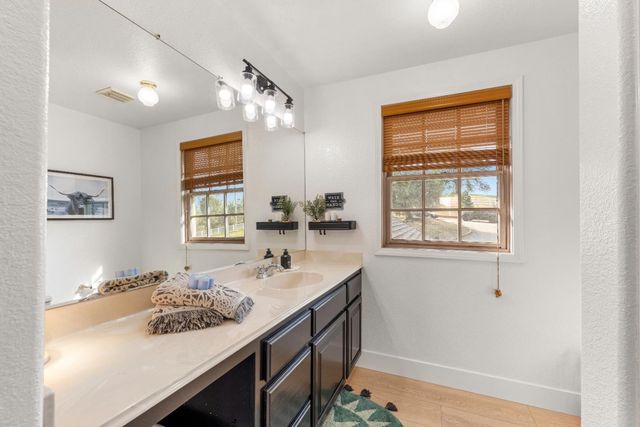 7051 Chaparral Dr, Shingle Springs, CA 95682