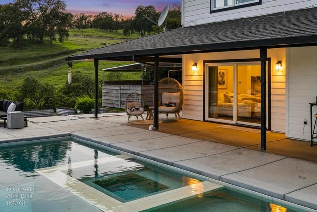 7051 Chaparral Dr, Shingle Springs, CA 95682