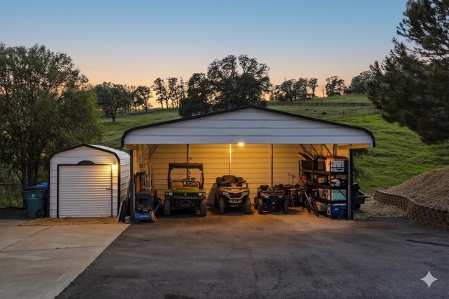7051 Chaparral Dr, Shingle Springs, CA 95682