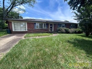 3196 Westview Street, Valdese, NC 28690