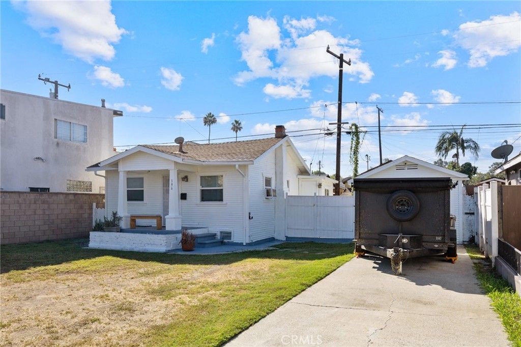 196 E Del Amo Boulevard, Long Beach, CA 90805 — photo 3