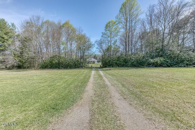 1650 Sluder Road, Shady Valley, TN 37688