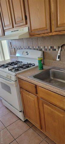 8913 Avenue M, Brooklyn, NY 11236