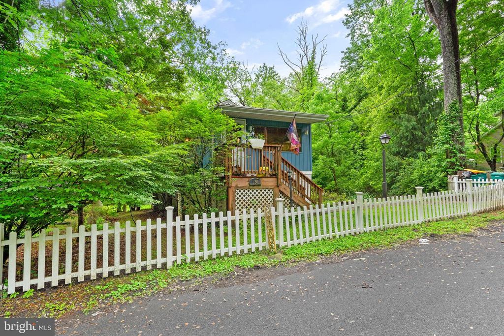 230 PLAYWICKI STREET, Langhorne, PA 19047