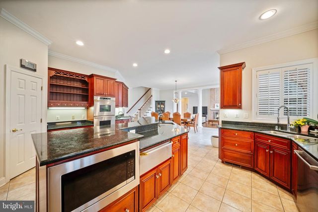 505 POND VIEW, Hunt Valley, MD 21030