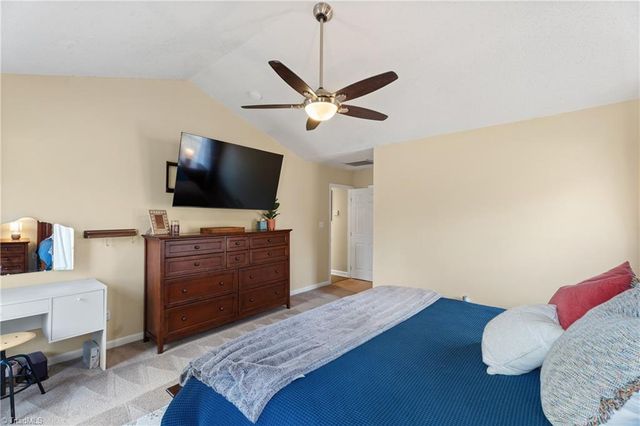 6120 Hickory Creek Road, Winston-salem, NC 27107