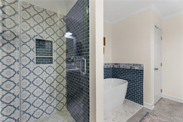 6120 Hickory Creek Road, Winston-salem, NC 27107