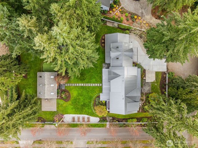 6424 126th Avenue NE, Kirkland, WA 98033