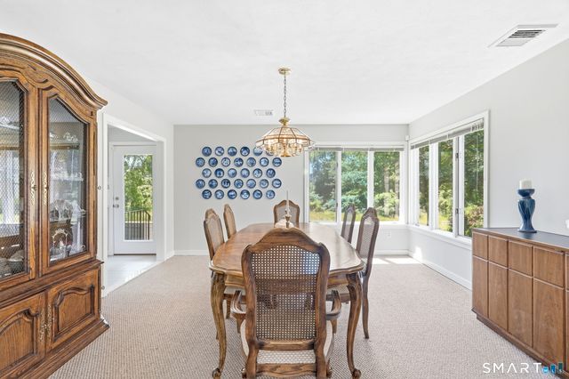 109 Field Point Drive 109, Fairfield, CT 06824
