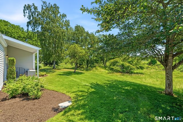 109 Field Point Drive 109, Fairfield, CT 06824
