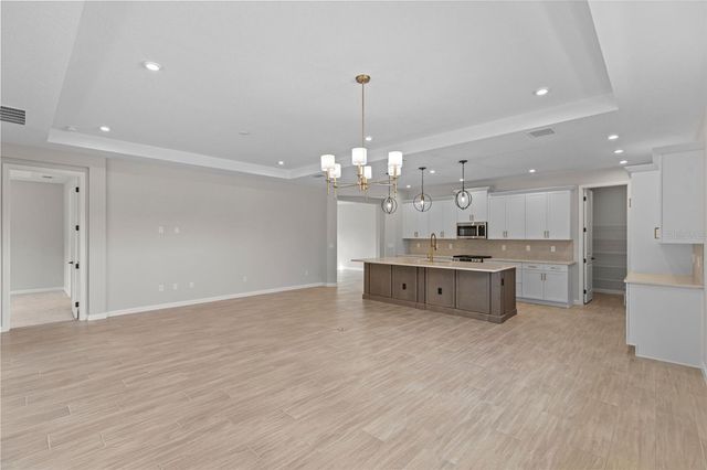 940 CLUB CRESSWIND DRIVE, Lady Lake, FL 32159