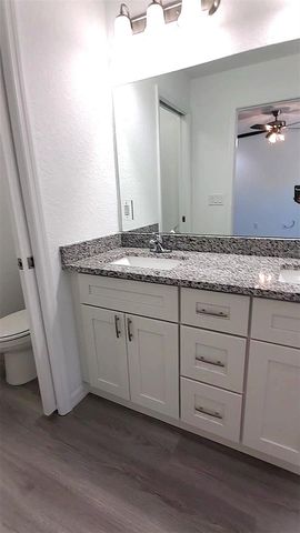 15 FISHER WAY PLACE, Ocklawaha, FL 32179