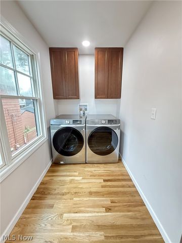 2045 Reveley Avenue, Lakewood, OH 44107