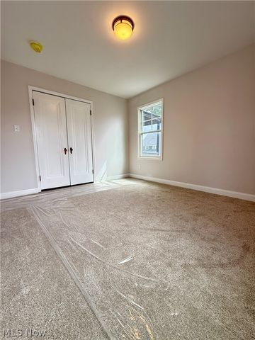 2045 Reveley Avenue, Lakewood, OH 44107