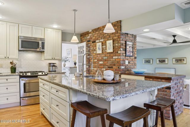 127 Heulitt Road, Colts Neck, NJ 07722