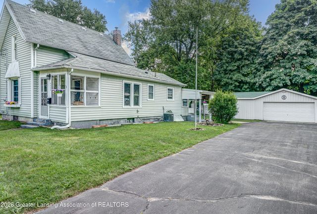 4203 Holt Road, Holt, MI 48842