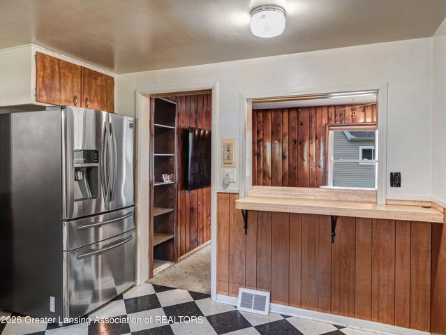 4203 Holt Road, Holt, MI 48842