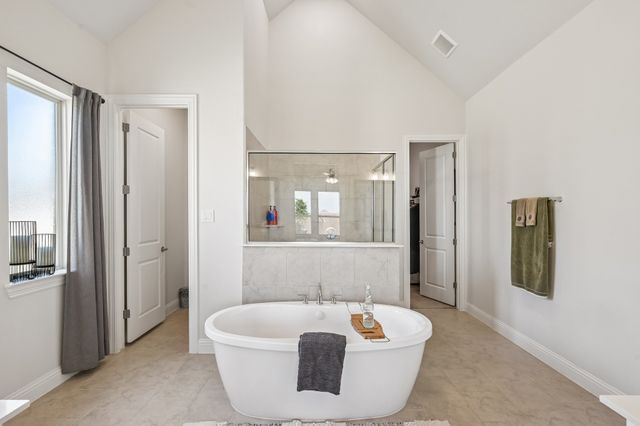 569 Pebble Drive, Waxahachie, TX 75167