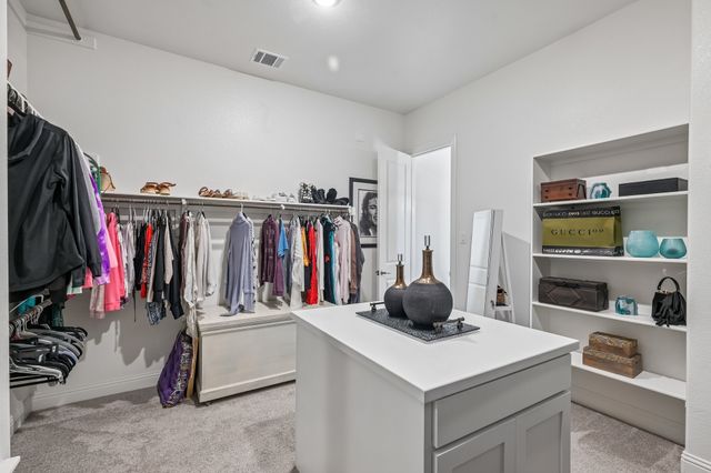 569 Pebble Drive, Waxahachie, TX 75167