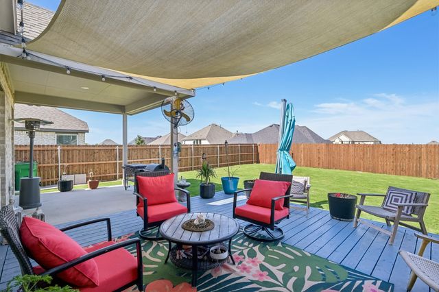569 Pebble Drive, Waxahachie, TX 75167