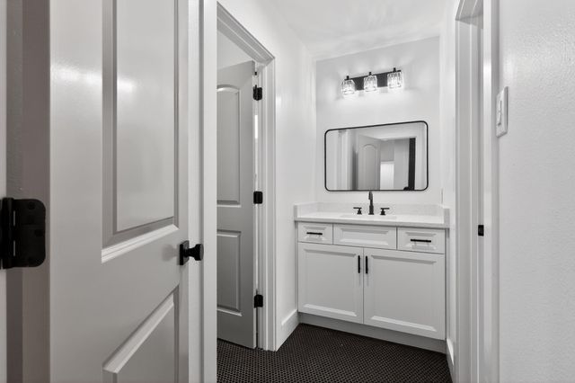 9810 Hawkins Lane, Missouri City, TX 77459