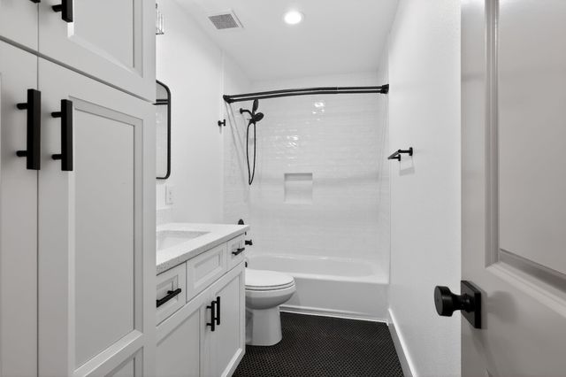 9810 Hawkins Lane, Missouri City, TX 77459