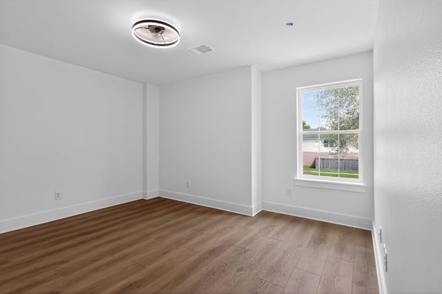 9810 Hawkins Lane, Missouri City, TX 77459