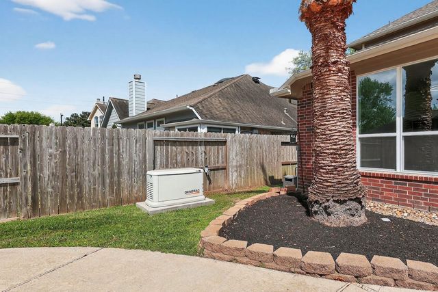 9810 Hawkins Lane, Missouri City, TX 77459