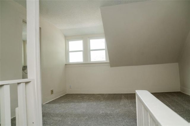 707 E 5th Street, Altamont, KS 67330