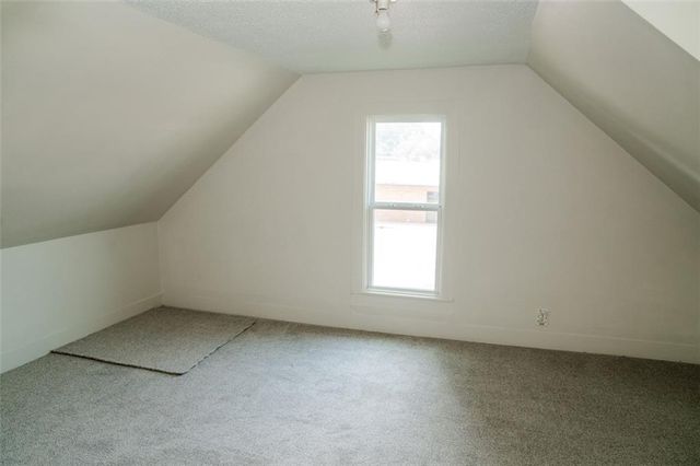 707 E 5th Street, Altamont, KS 67330