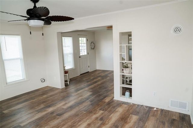 707 E 5th Street, Altamont, KS 67330