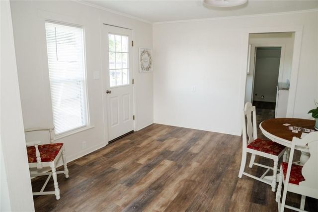 707 E 5th Street, Altamont, KS 67330