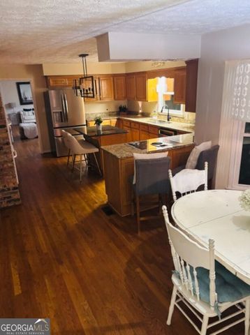 307 Longer Drive, Peachtree City, GA 30269