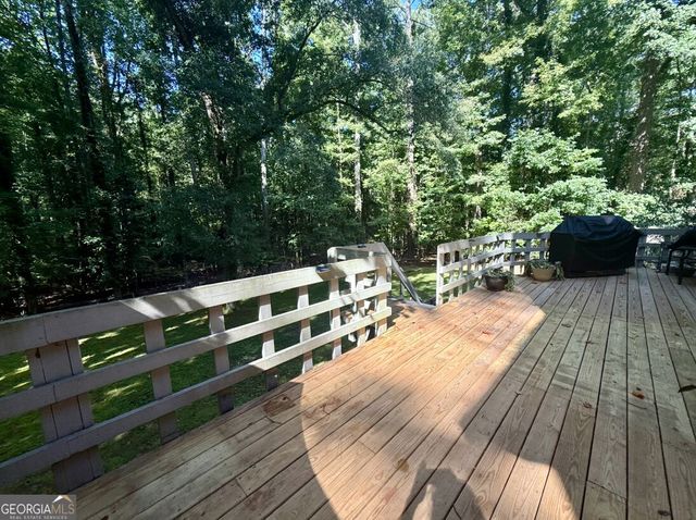 307 Longer Drive, Peachtree City, GA 30269