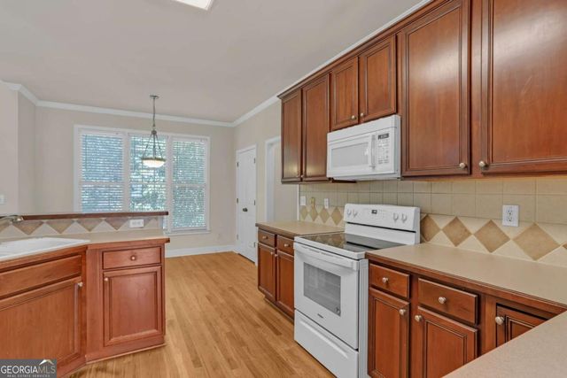 956 Chippewa Oak Drive, Dacula, GA 30019