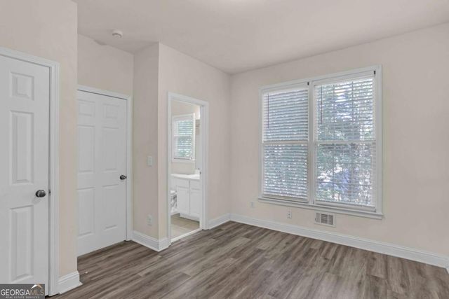 956 Chippewa Oak Drive, Dacula, GA 30019