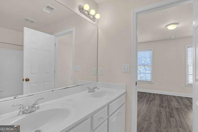 956 Chippewa Oak Drive, Dacula, GA 30019