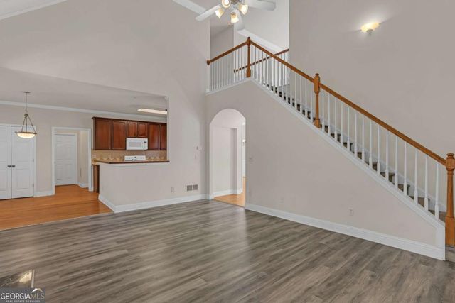 956 Chippewa Oak Drive, Dacula, GA 30019