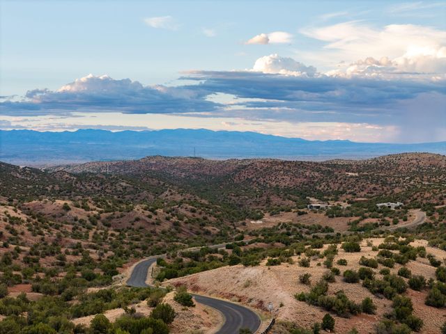 218 Meadows Road, Placitas, NM 87043