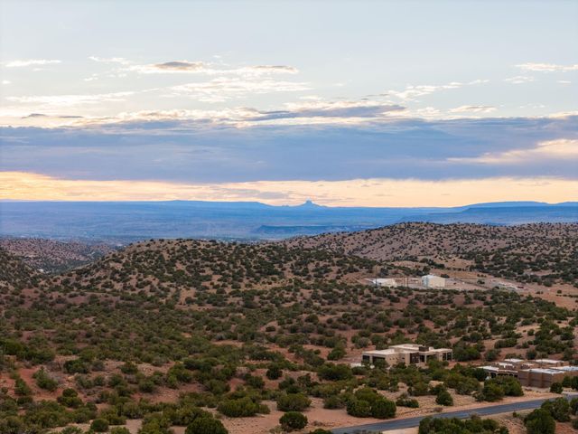218 Meadows Road, Placitas, NM 87043