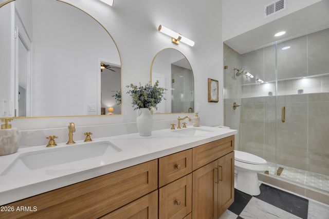 613 W TARA Court, Gilbert, AZ 85233