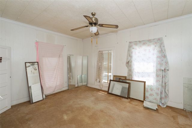 307 NE 2nd Street, Kerens, TX 75144