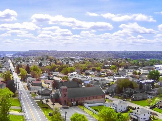 645 Virginia Ave, Rochester Twp, PA 15074