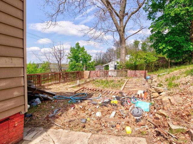645 Virginia Ave, Rochester Twp, PA 15074