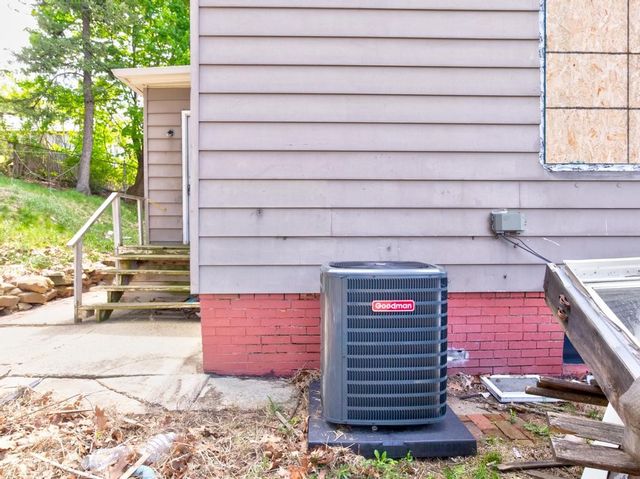645 Virginia Ave, Rochester Twp, PA 15074