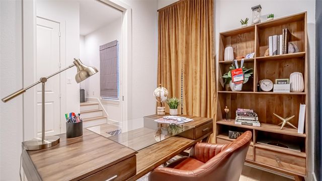 694 W Main Street, Arlington, TX 76013