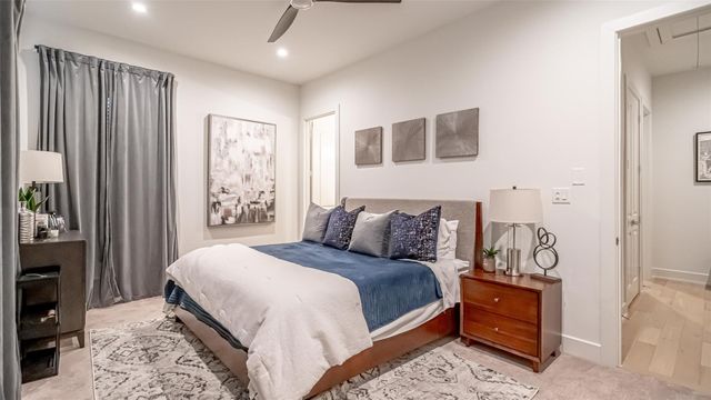 694 W Main Street, Arlington, TX 76013