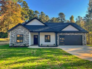 137 McBeth Road, Cowpens, SC 29330