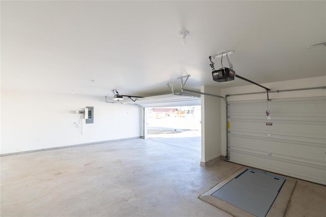 8116 NW 154th Street, Edmond, OK 73013