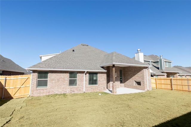 8116 NW 154th Street, Edmond, OK 73013